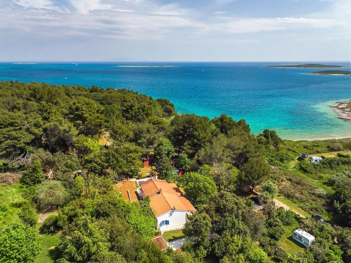Sea House Premantura Villa