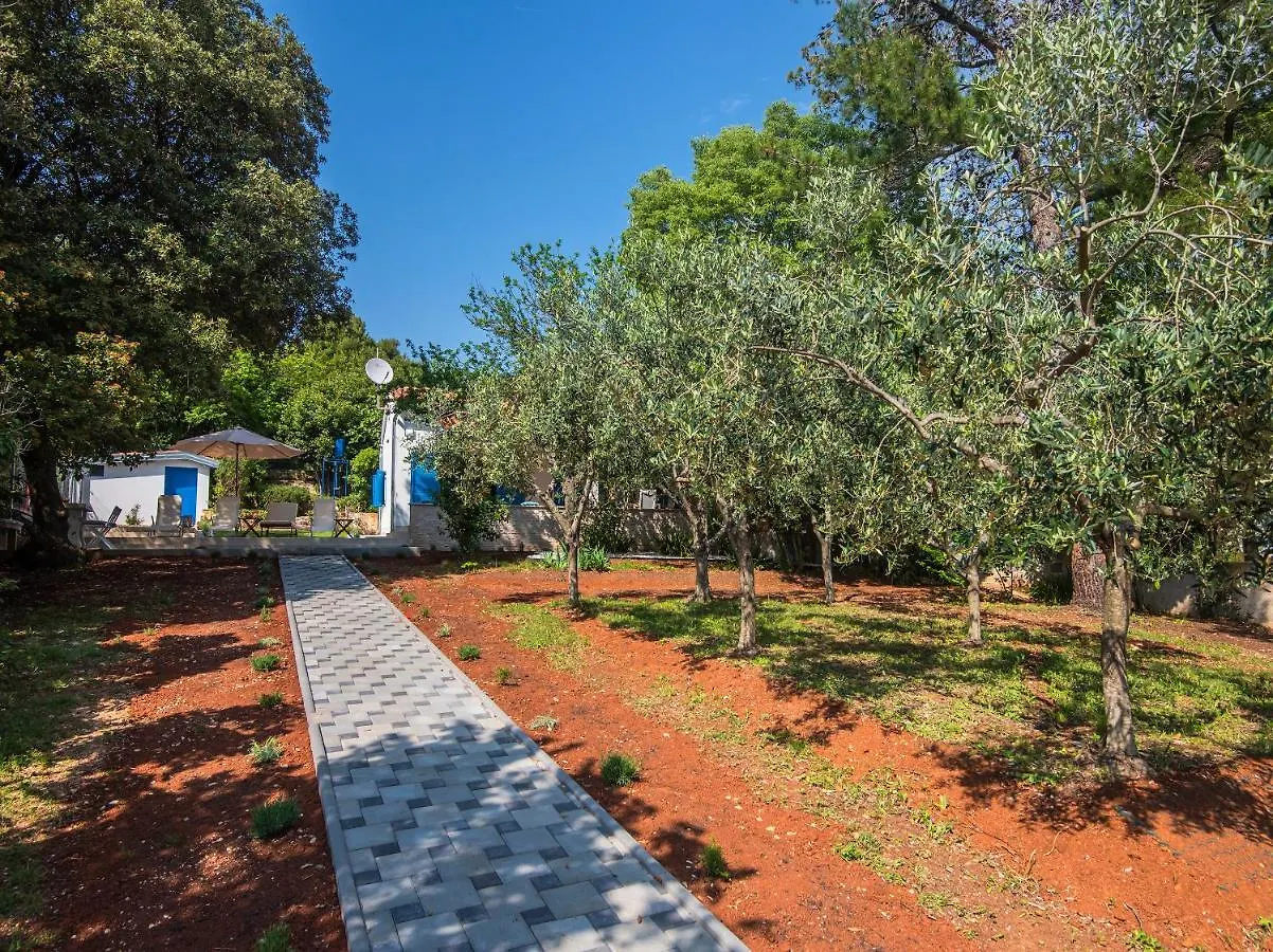 Sea House Premantura Villa